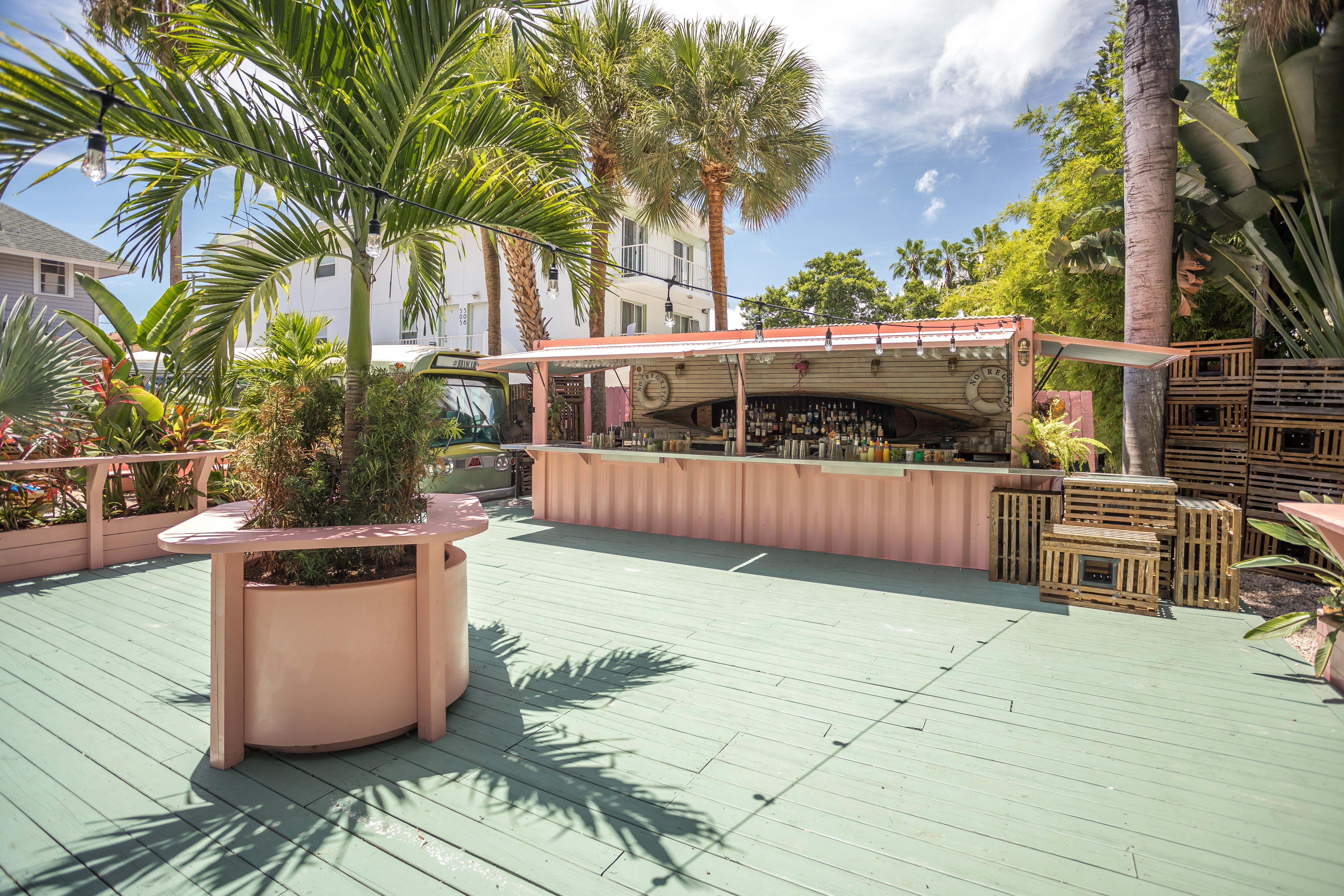 Miami River Inn By Renzzi Екстериор снимка
